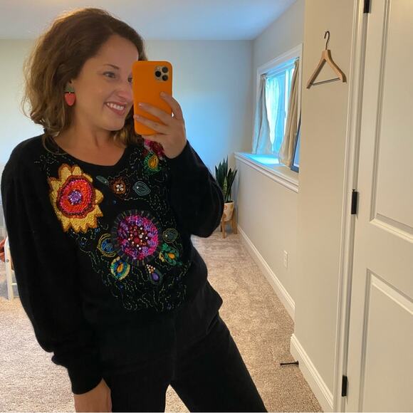 Vintage Cedars Black Embellished Beaded Sequin Silk Angora Sweater Small - Picture 4 of 12